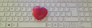 Herz auf Tastatur