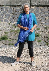 Christine mit Schal