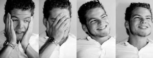 Doppelseite: Vier Portraits von jungem Mann, der verschiedene Emotionen zeigt