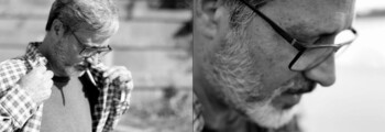 Doppelseite: Bärtiger Mann mit Brille und Zigarette richtet sein Karohemd, Nahaufnahme desselben Manns im Profil