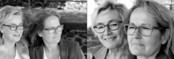 Doppelseite: Zwei ältere Frauen schauen zur Seite, die beiden Frauen im Nahportrait