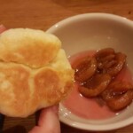 Dampfnuel mit Zwetschgenkompott