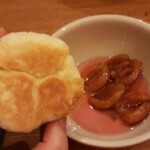 Dampfnuel mit Zwetschgenkompott