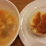 Dampfnudel mit Kartoffelsuppe